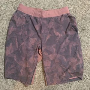 Men’s Lululemon shorts